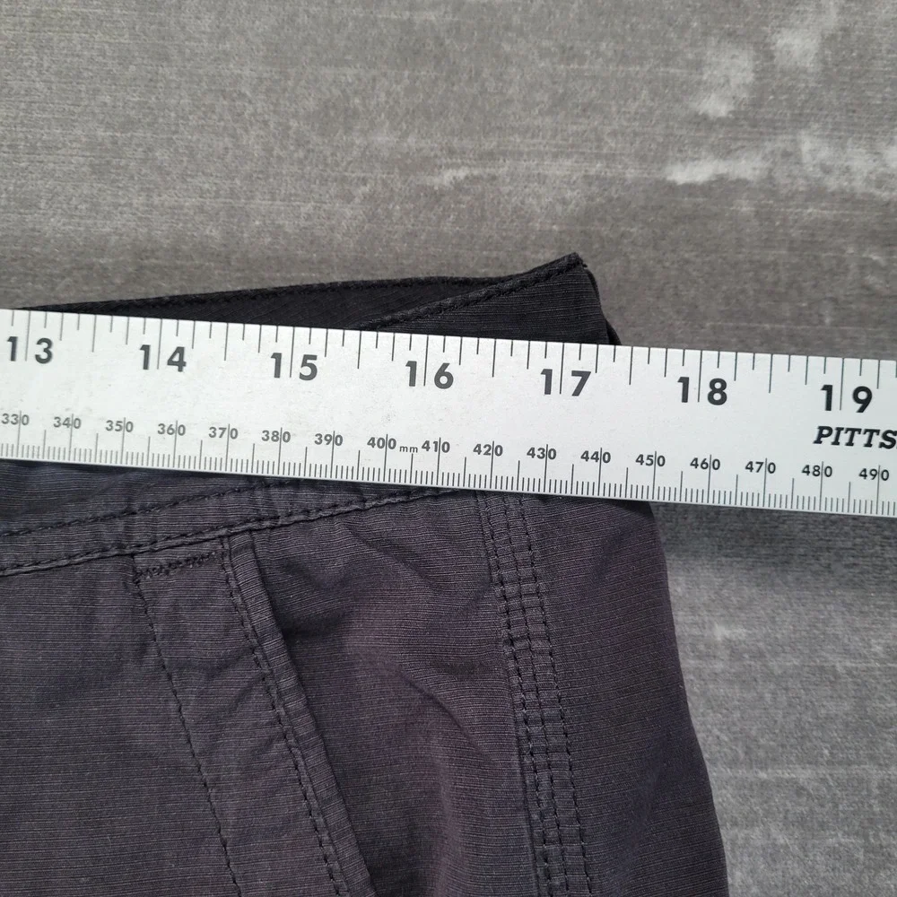 Vintage‎ Quiksilver Shorts Mens 34 Black Y2K Cargo Baggy Skater Grunge
